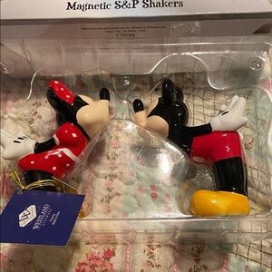 Disney Mickey and Minnie Magnetic Shakers - Red, Black, Yellow